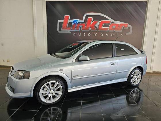 CHEVROLET ASTRA 2.0 MPFI ADVANTAGE 8V FLEX 2P MANUAL CHEVROLET ASTRA 2.0 MPFI ADVANTAGE 8V FLEX 2P MANUAL